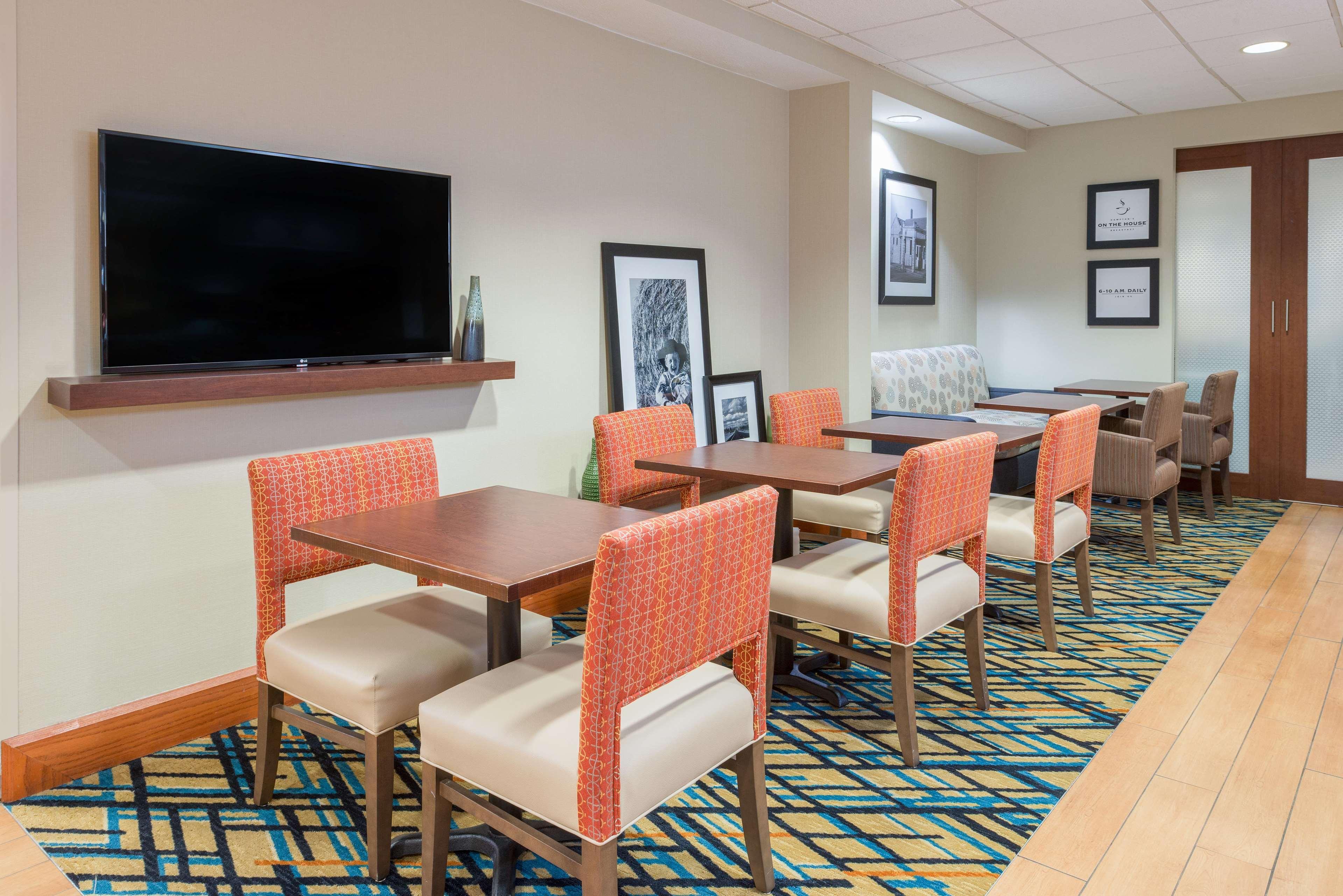 Hampton Inn Кълъмбия Екстериор снимка